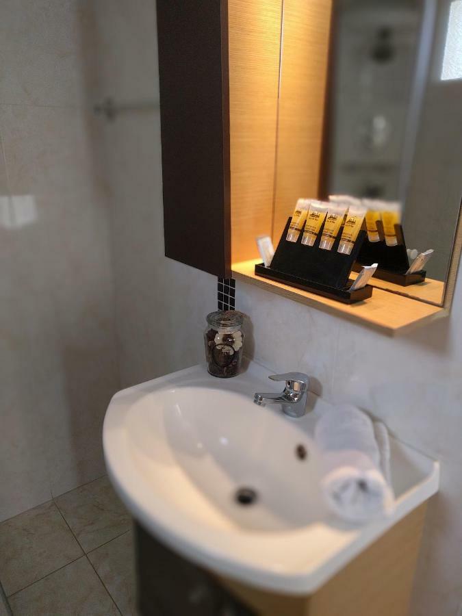 Monopetro Apartment Metamorfosi  Luaran gambar